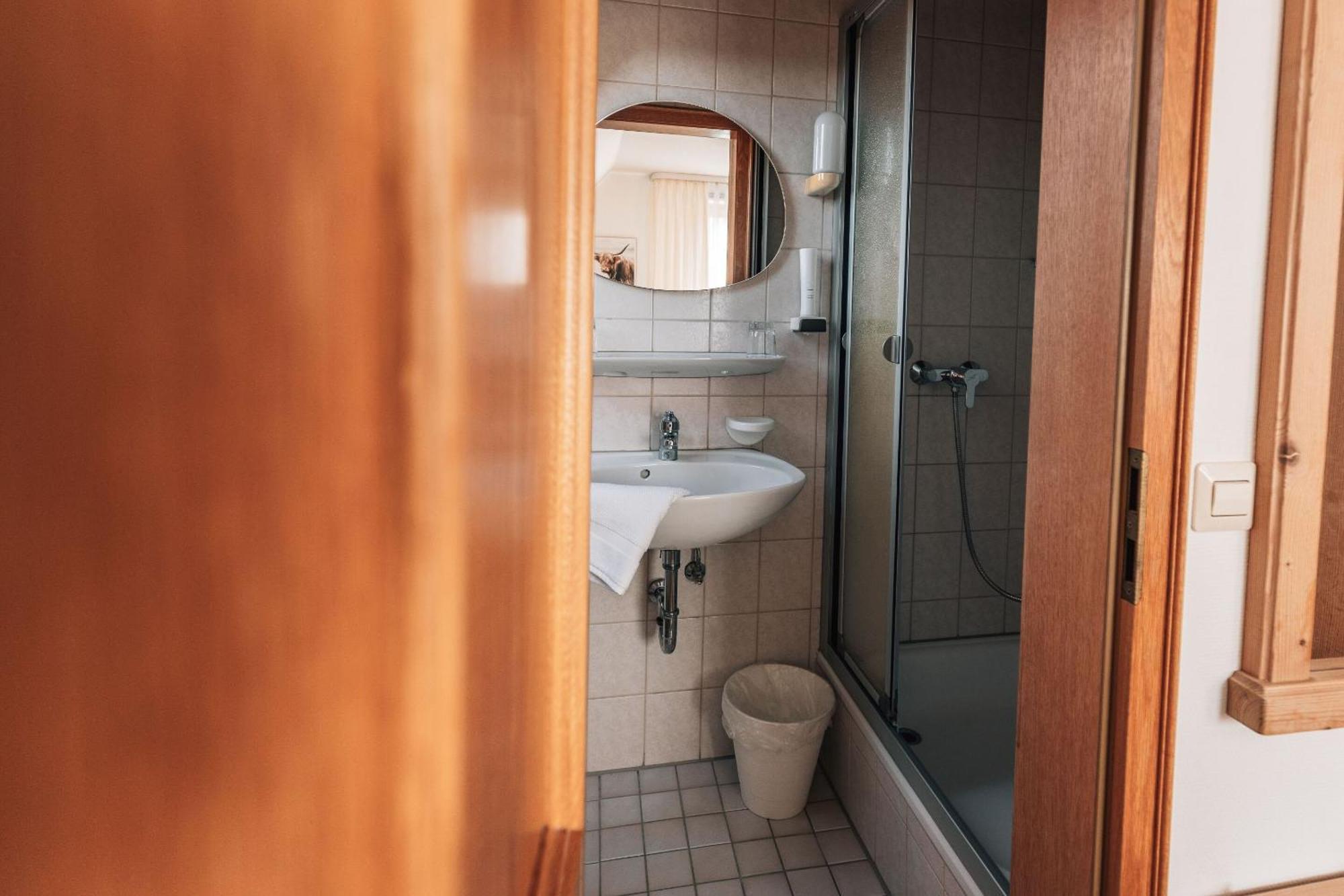 Krone Das Hotel Tauberrettersheim Dış mekan fotoğraf